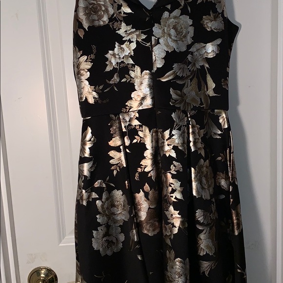 Black and Gold Floral Mini Dress - Picture 4 of 4
